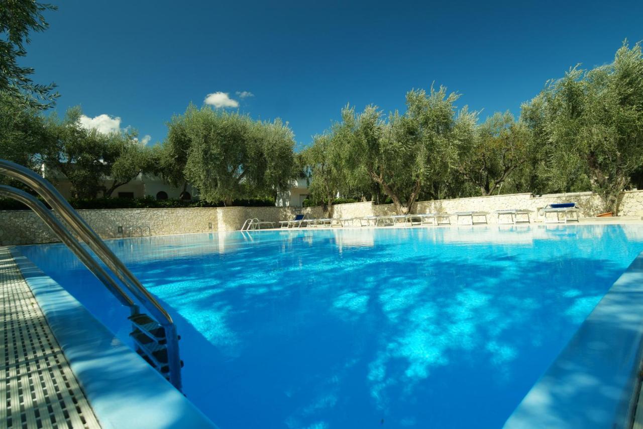 Villaggio San Matteo 2* Mattinata